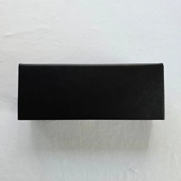 🆕️ BOSS‎ Black Leather Eyeglass Case with Cleaning Cloth "Be Your Own Boss" - Picture 3 of 6